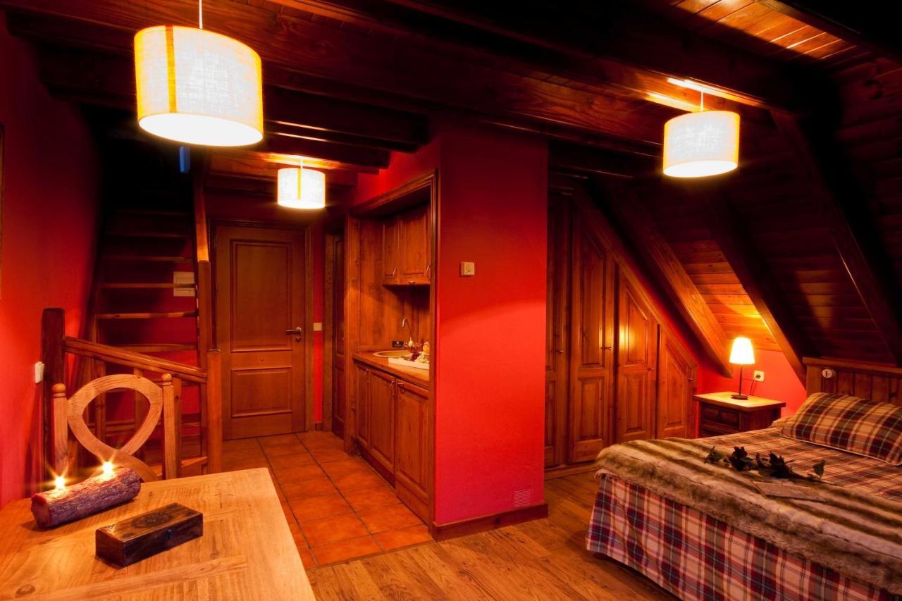Gran Chalet Hotel & Petit Spa فييليا الغرفة الصورة