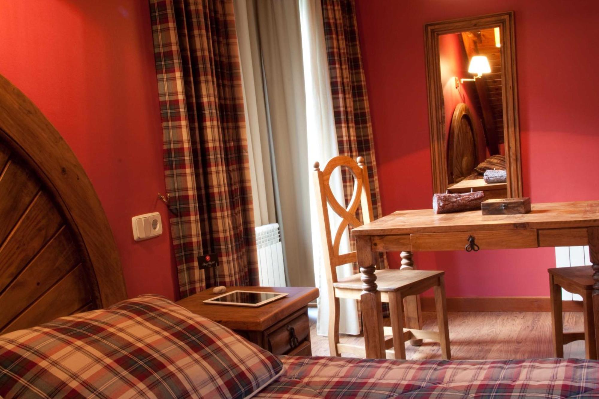 Gran Chalet Hotel & Petit Spa فييليا الغرفة الصورة