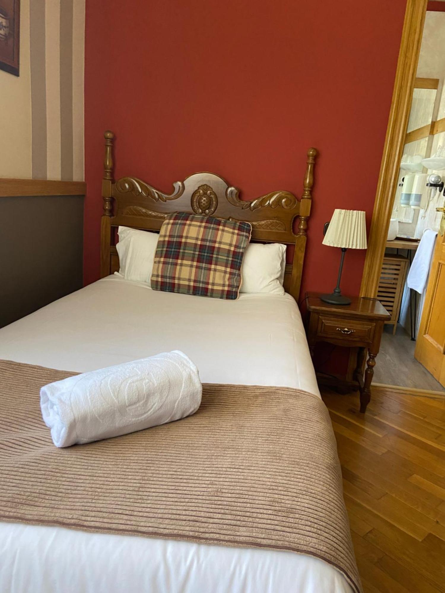 Gran Chalet Hotel & Petit Spa فييليا الغرفة الصورة