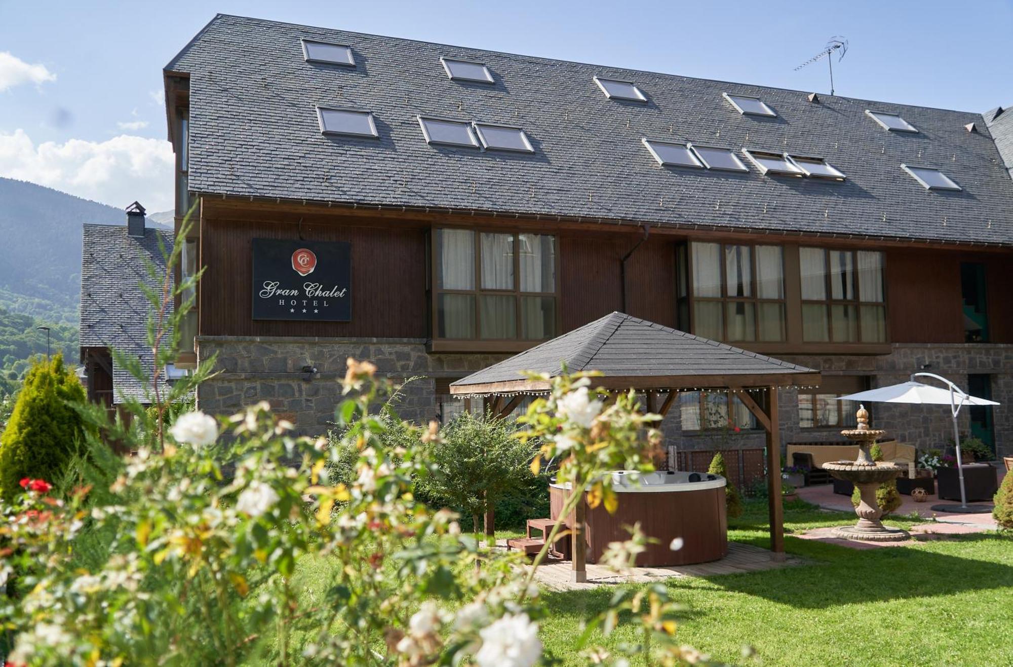 Gran Chalet Hotel & Petit Spa فييليا المظهر الخارجي الصورة